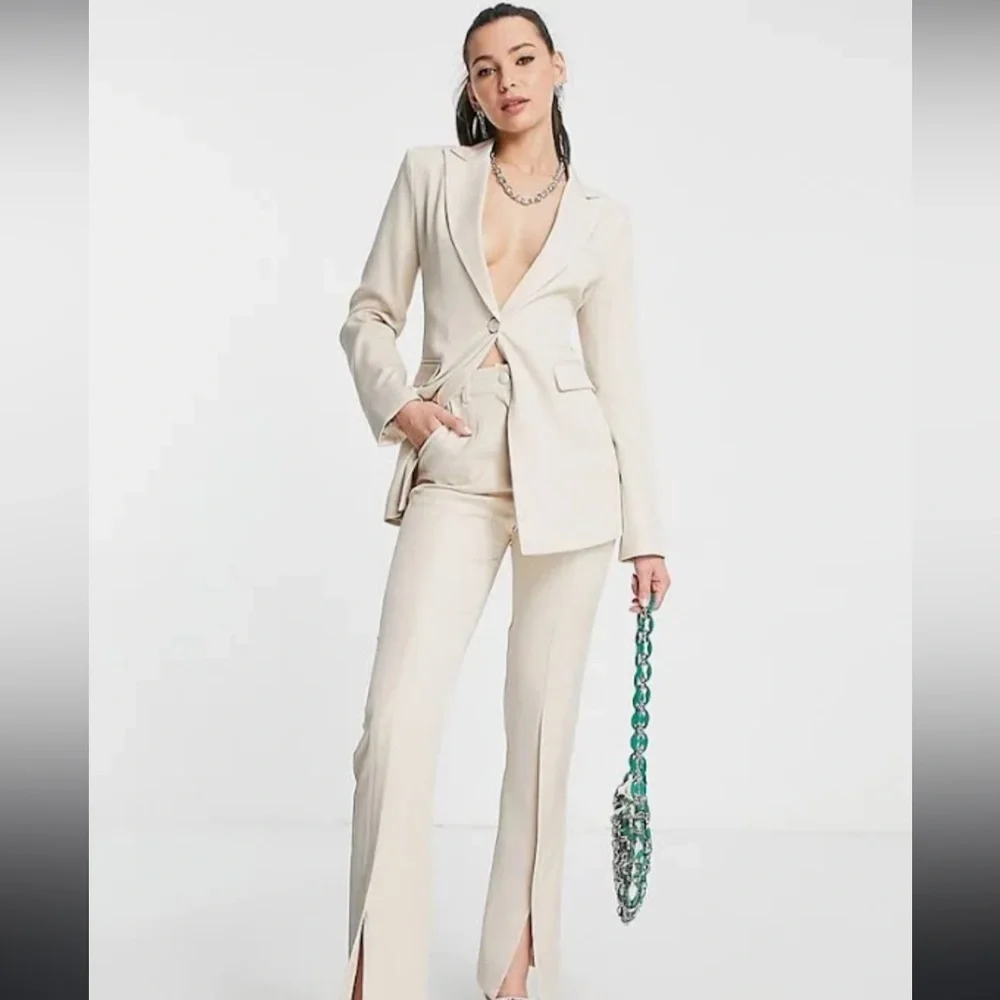 4th and Reckless Tailored Open Back Blazer: Size S - Picture 6 of 11